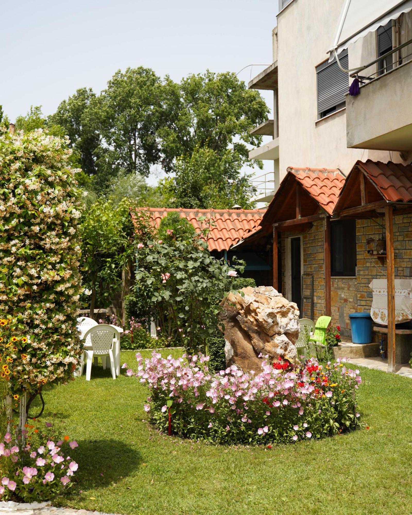 Vila Aliaj Luxury Apartment With 2 Rooms With Private Wonderful Terrace Dıraç Dış mekan fotoğraf
