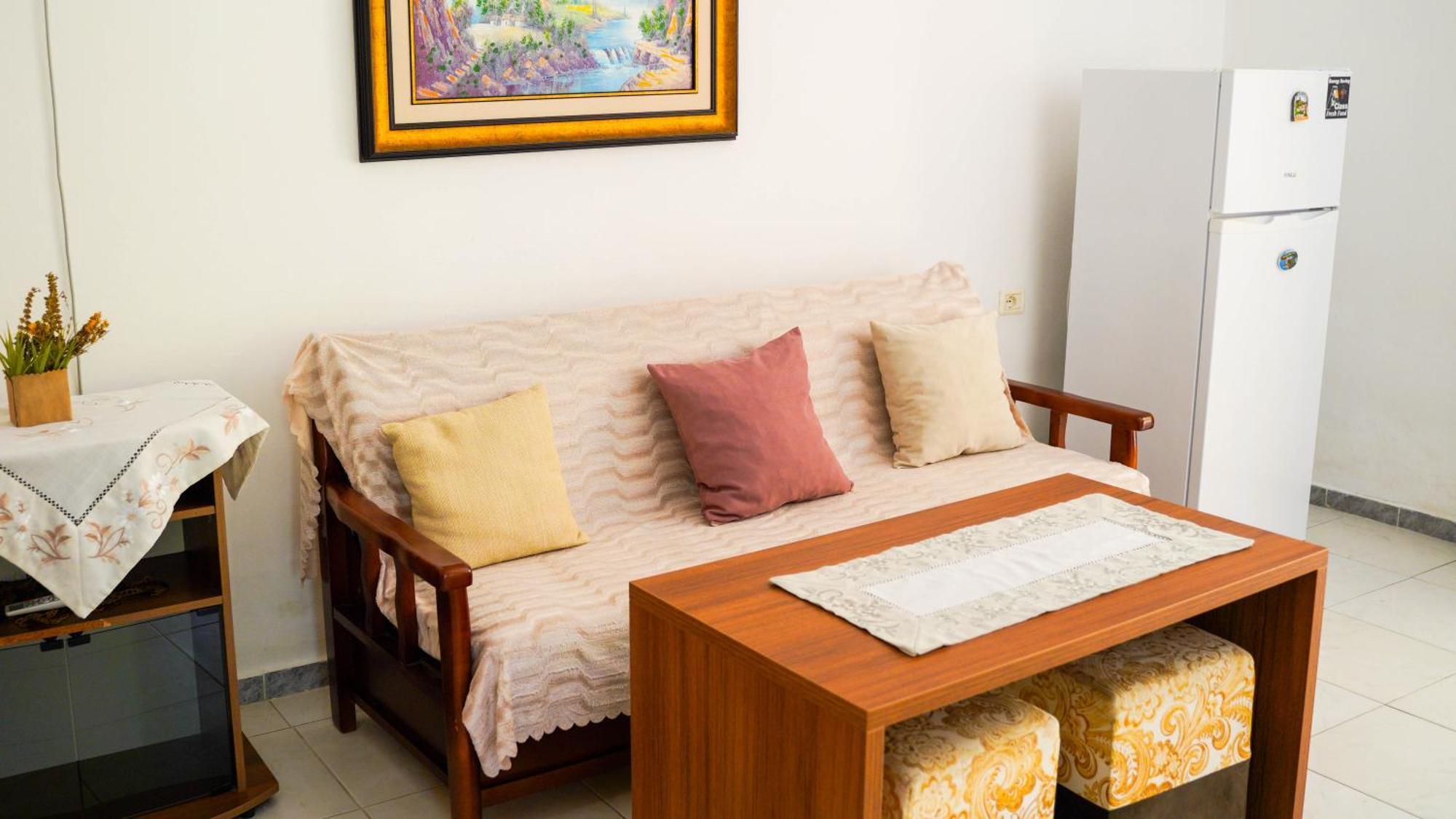 Vila Aliaj Luxury Apartment With 2 Rooms With Private Wonderful Terrace Dıraç Dış mekan fotoğraf