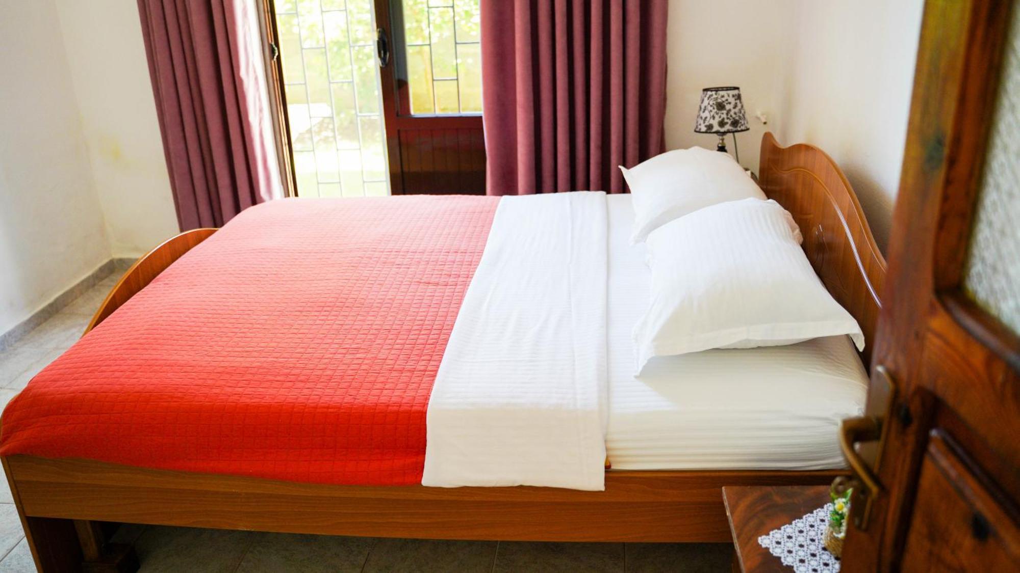 Vila Aliaj Luxury Apartment With 2 Rooms With Private Wonderful Terrace Dıraç Dış mekan fotoğraf